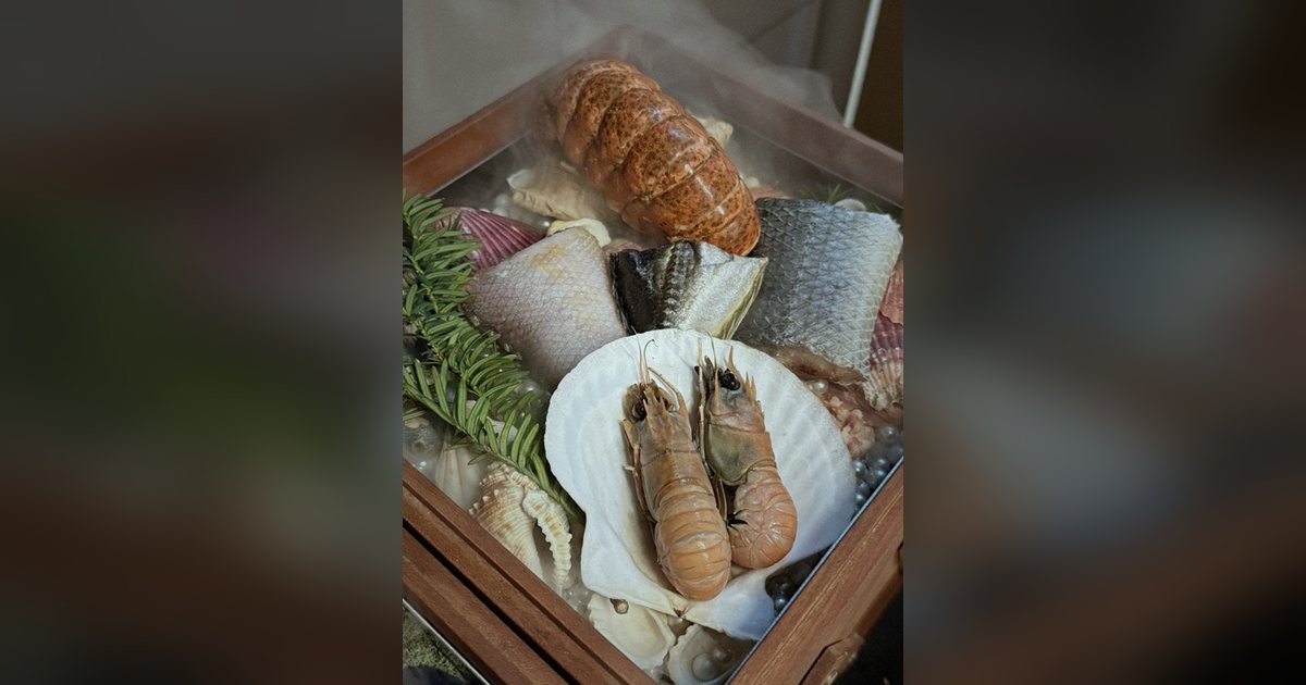 시청역 상견례 — 우아라 광화문점 쇼잉