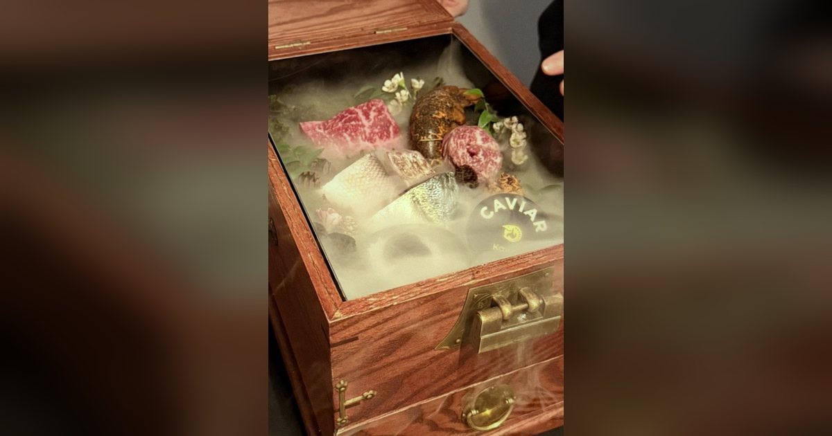 덕수궁 한정식 — 고우가 광화문점 쇼잉