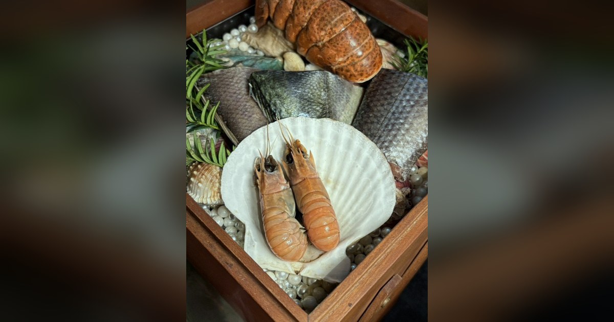 광화문역 점심 — 우아라 광화문점 쇼잉