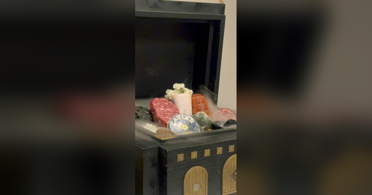 경복궁 상견례 한정식 — 고우가 광화문점 쇼잉