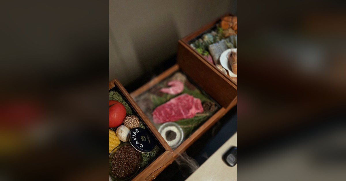 종각 상견례 한정식 — 우아라 광화문점 쇼잉