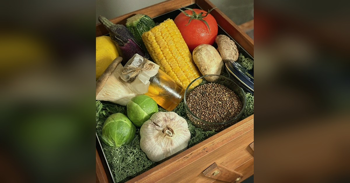 종각역 가족 식사 — 우아라 광화문점 쇼잉