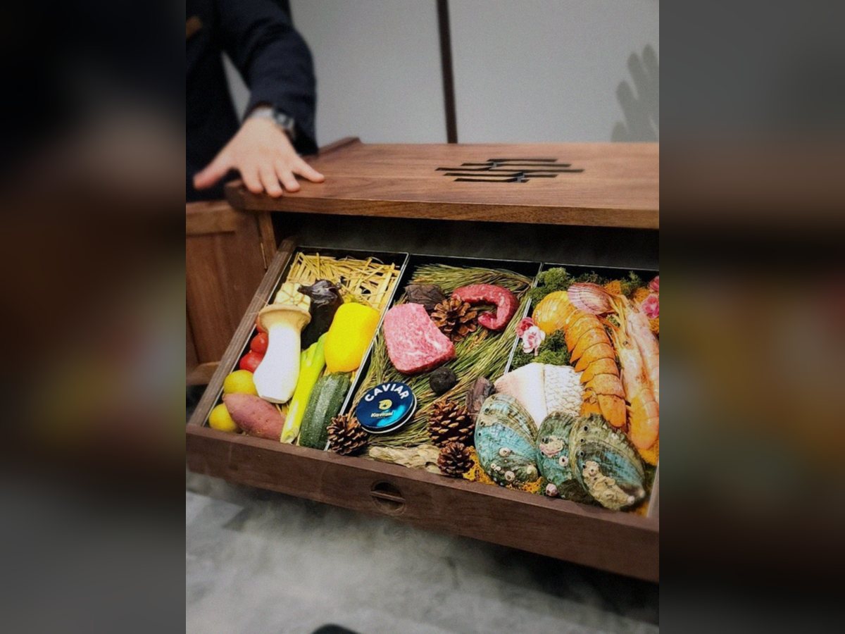 종각역 가족 모임 — 프라이빗 룸 한우 다이닝