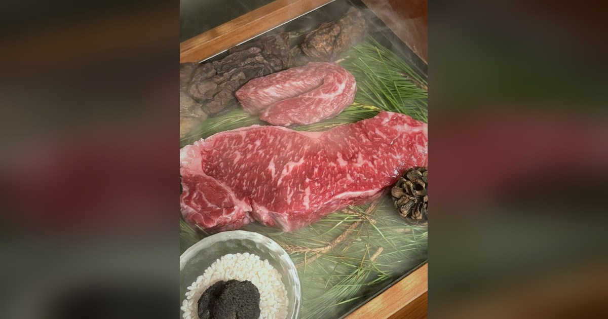 종각역 한정식 — 우아라 광화문점 쇼잉