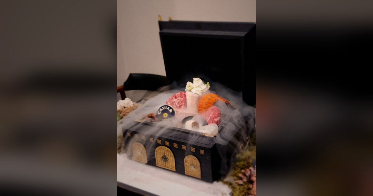 종각역 상견례 — 고우가 광화문점 쇼잉