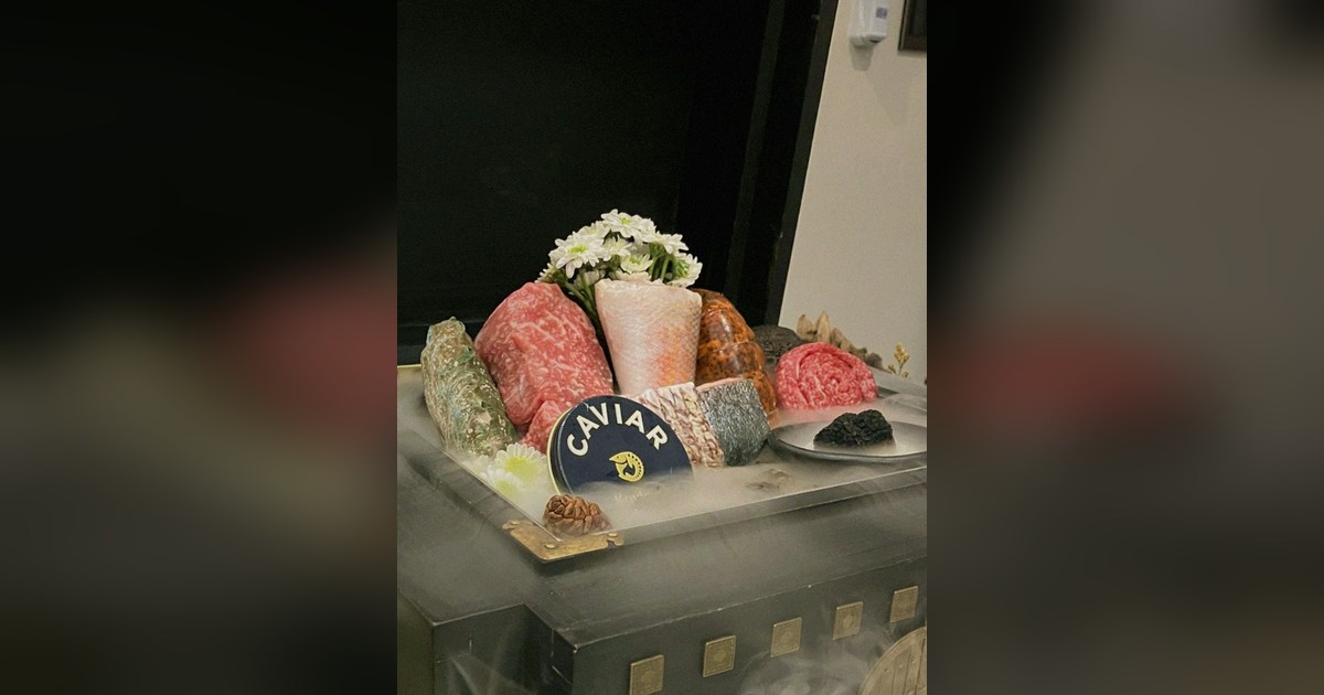 종로1가 상견례 — 고우가 광화문점 쇼잉