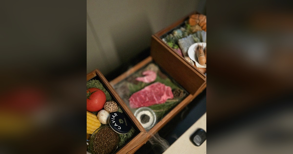 종로1가 상견례 — 우아라 광화문점 쇼잉