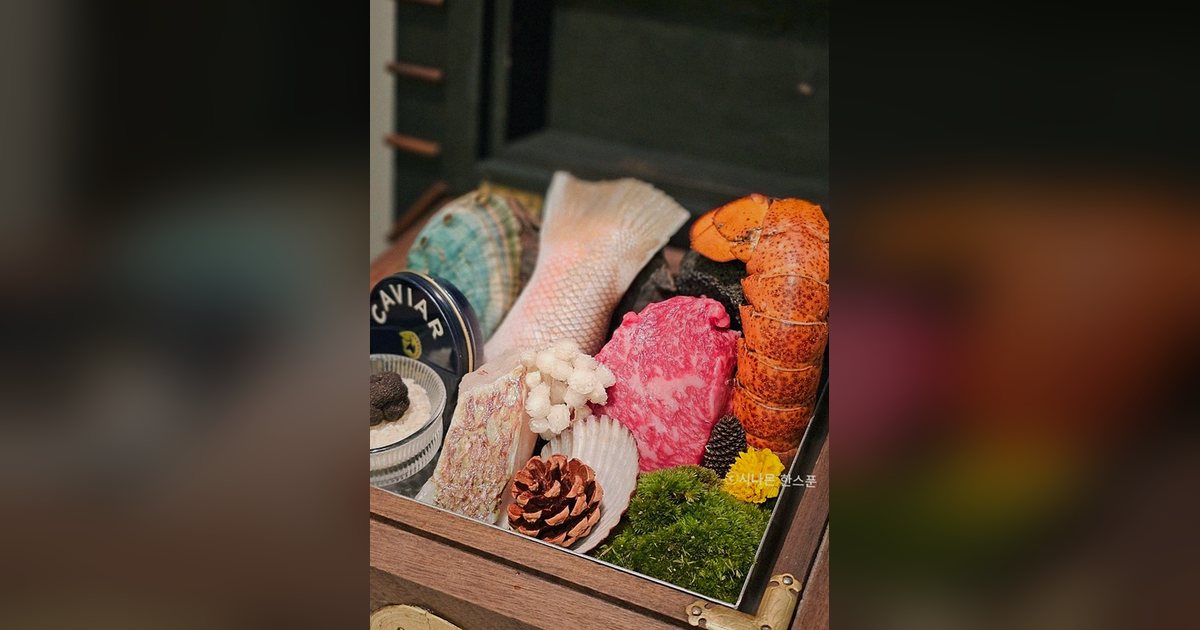 명동 룸식당 — 고우가 광화문점 쇼잉