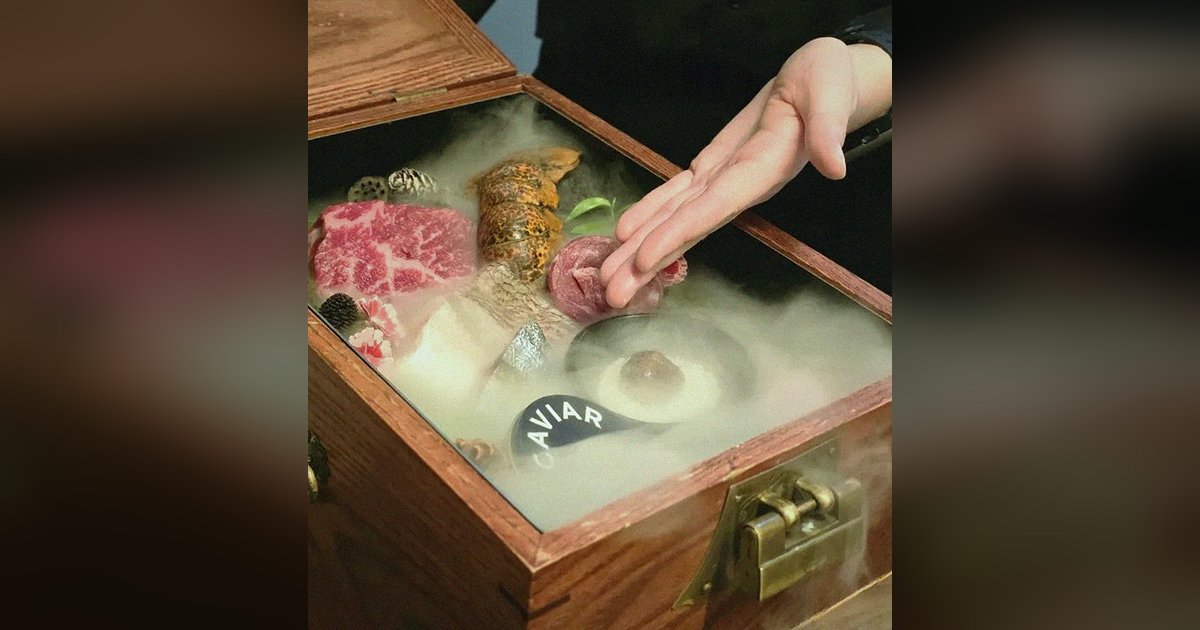 샛강역 칠순·팔순 잔치 — 고우가 여의도점 쇼잉