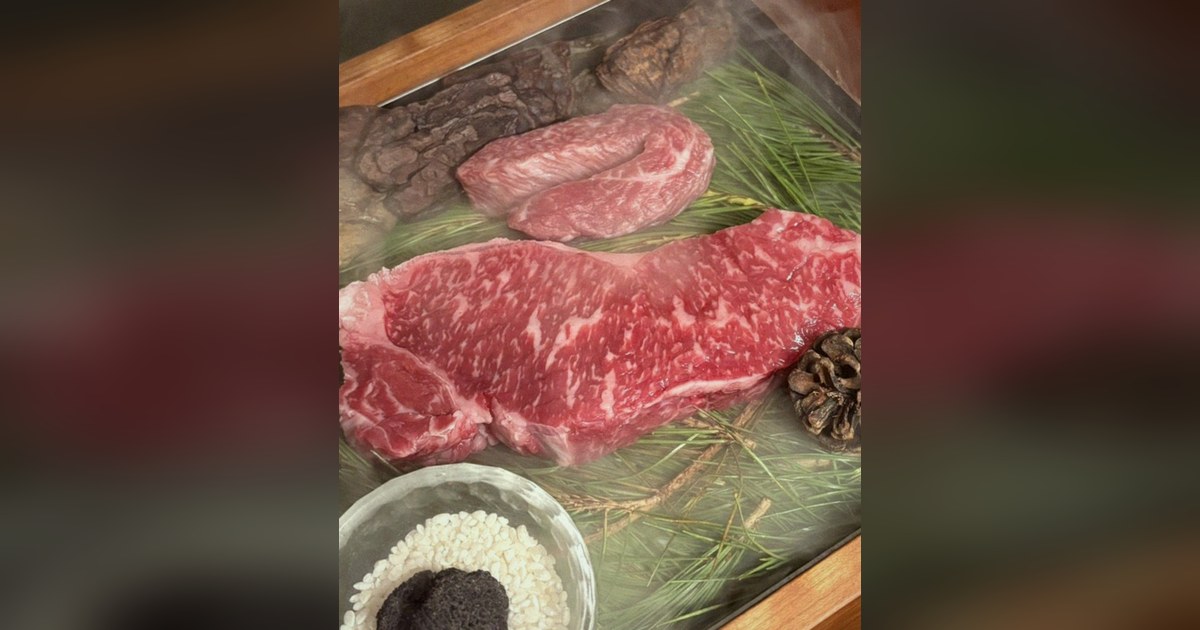 서울 칠순·팔순 잔치 — 우아라 광화문점 쇼잉