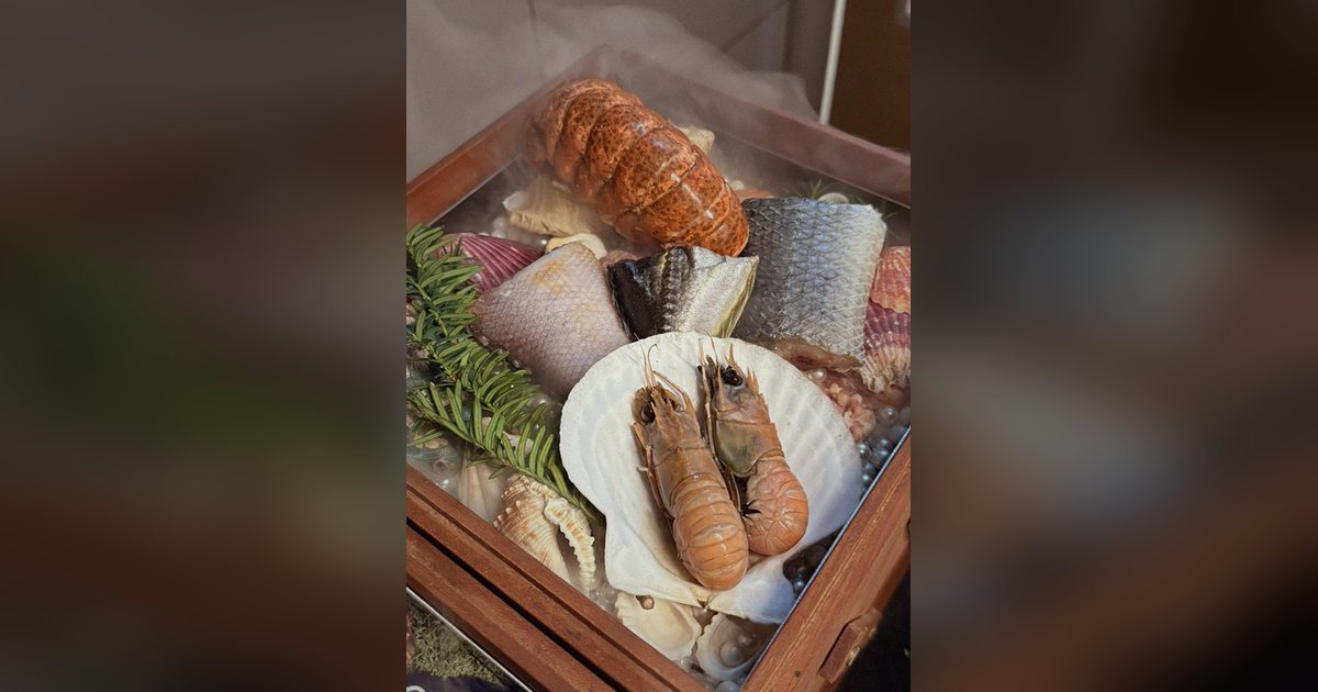 서울역 데이트 — 우아라 광화문점 쇼잉