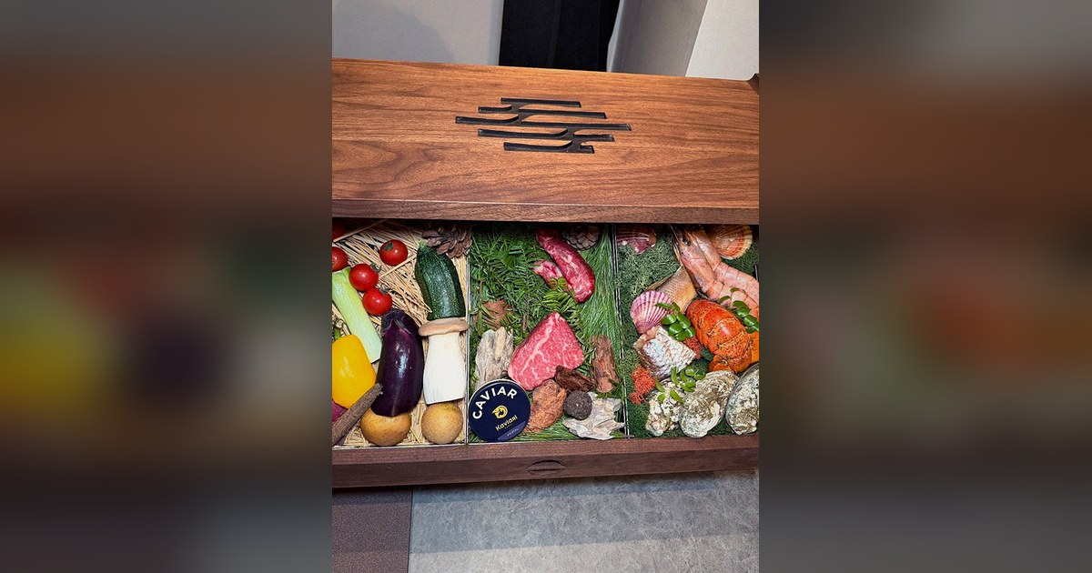 여의도역 룸식당 — 우하나 여의도점 쇼잉